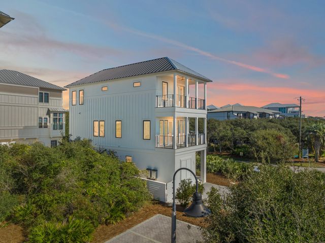 306 W Park Place Avenue, Inlet Beach, FL 32461