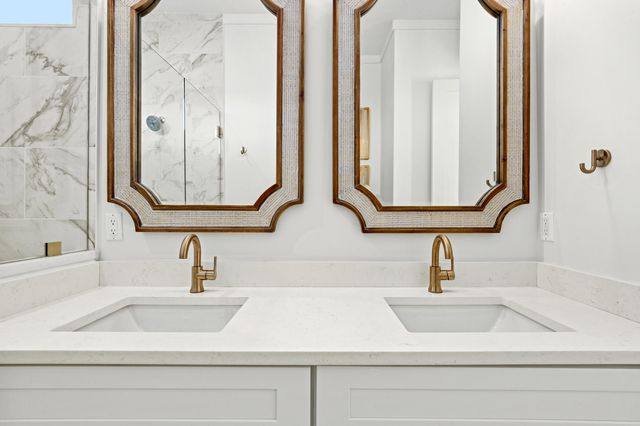 306 W Park Place Avenue, Inlet Beach, FL 32461