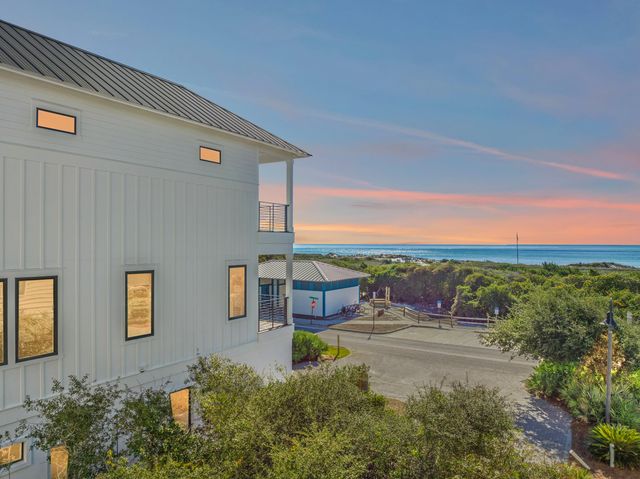 306 W Park Place Avenue, Inlet Beach, FL 32461