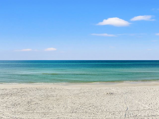 306 W Park Place Avenue, Inlet Beach, FL 32461