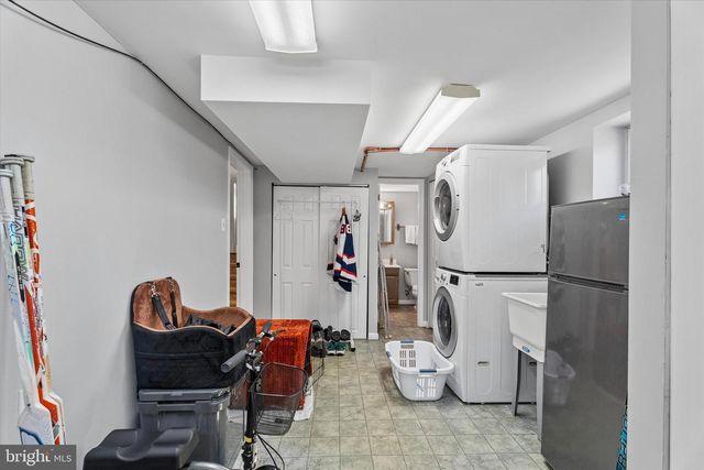 249 GLEAVES RD, Springfield, PA 19064