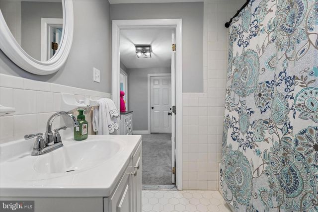 249 GLEAVES RD, Springfield, PA 19064