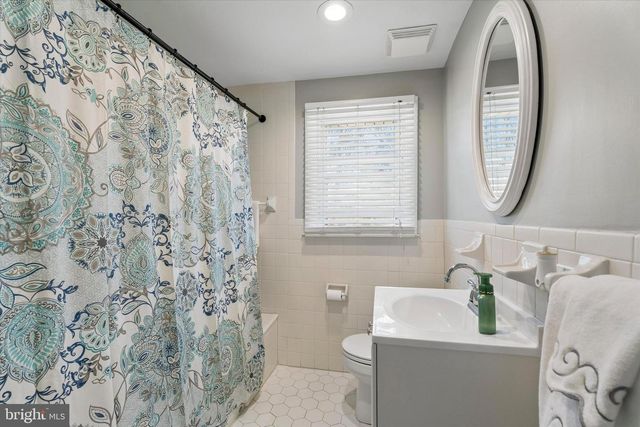 249 GLEAVES RD, Springfield, PA 19064