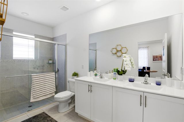 13319 SW 184th Ter, Miami, FL 33177