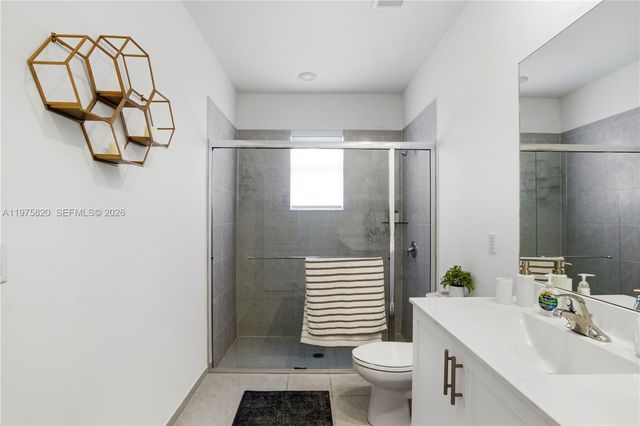 13319 SW 184th Ter, Miami, FL 33177