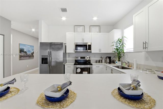 13319 SW 184th Ter, Miami, FL 33177