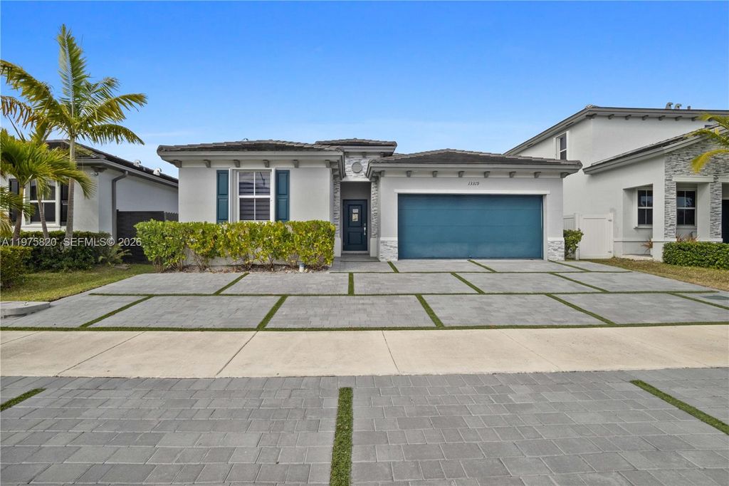 13319 SW 184th Ter, Miami, FL 33177