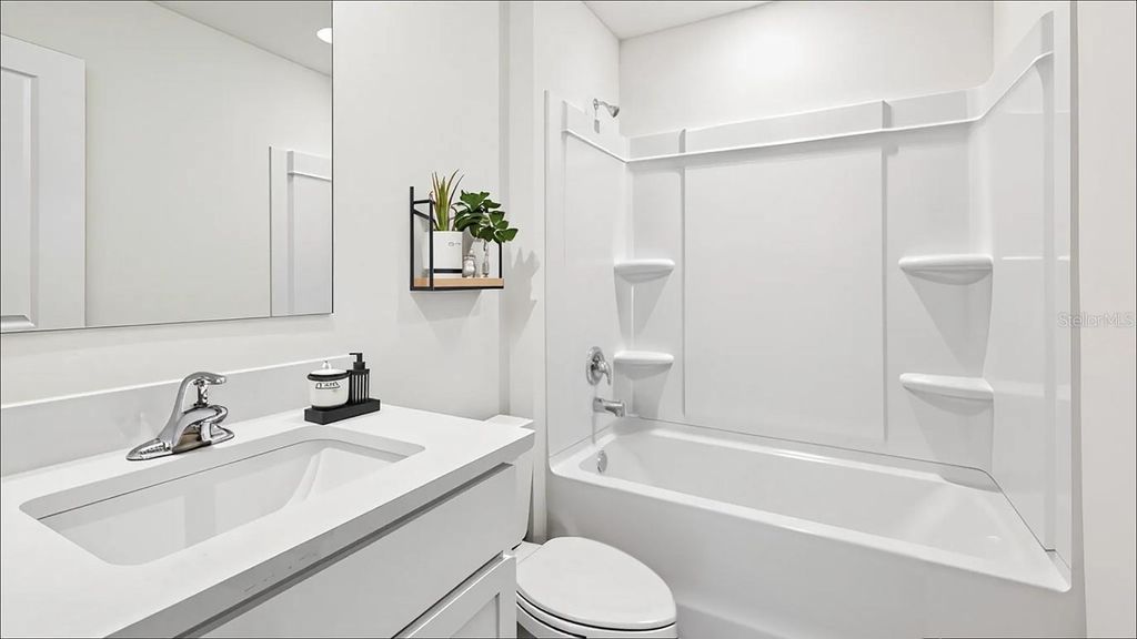 Image 8 of property listing at 11568 MEMORIAL DRIVE, Brooksville, FL 34613