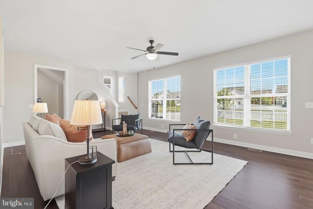 804 MILDENHALL CT, Purcellville, VA 20132