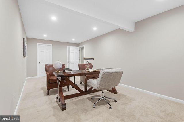 804 MILDENHALL CT, Purcellville, VA 20132