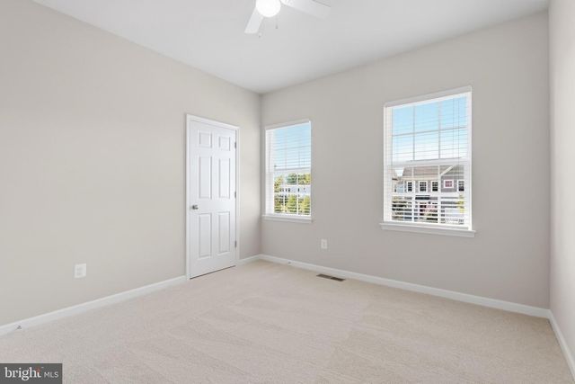 804 MILDENHALL CT, Purcellville, VA 20132