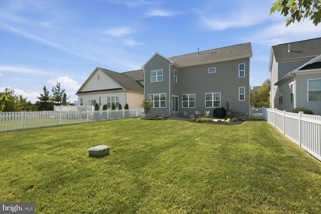 804 MILDENHALL CT, Purcellville, VA 20132
