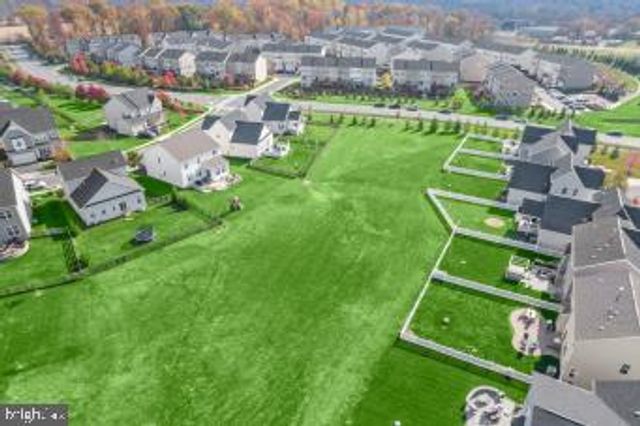 804 MILDENHALL CT, Purcellville, VA 20132