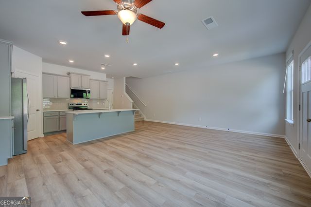 152 Flier Drive, Mcdonough, GA 30253