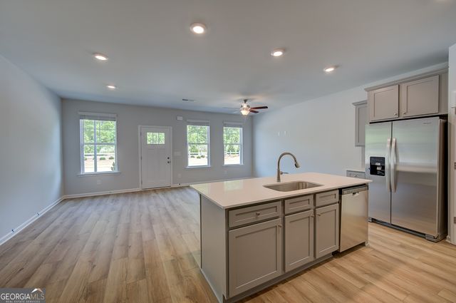 152 Flier Drive, Mcdonough, GA 30253