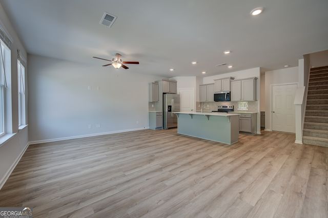 152 Flier Drive, Mcdonough, GA 30253