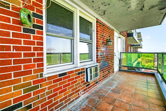 1841 Central Park Avenue 18A, Yonkers, NY 10710