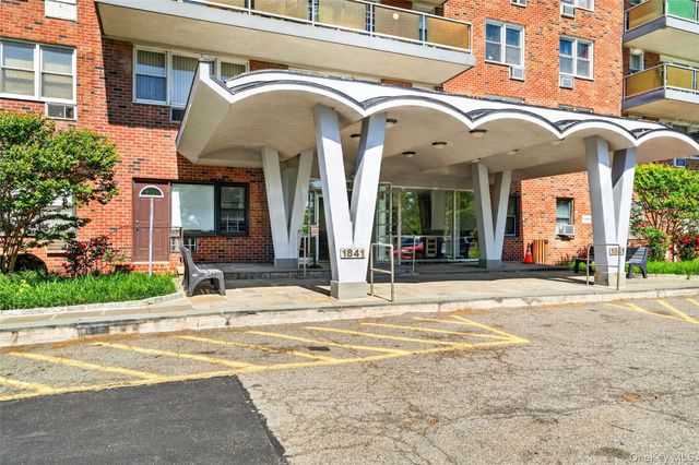 1841 Central Park Avenue 18A, Yonkers, NY 10710