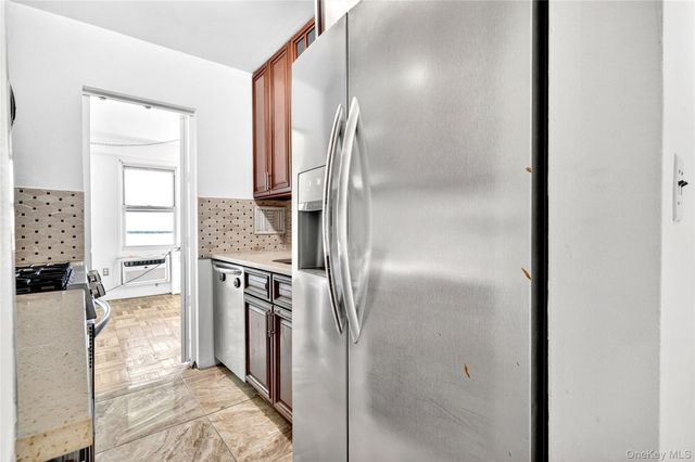 1841 Central Park Avenue 18A, Yonkers, NY 10710