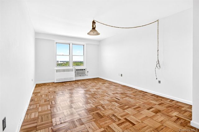 1841 Central Park Avenue 18A, Yonkers, NY 10710