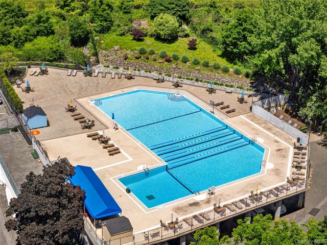 1841 Central Park Avenue 18A, Yonkers, NY 10710
