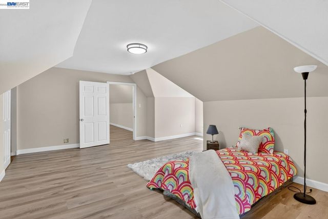 1328 E 25th St, Oakland, CA 94606