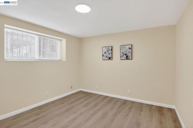 1328 E 25th St, Oakland, CA 94606