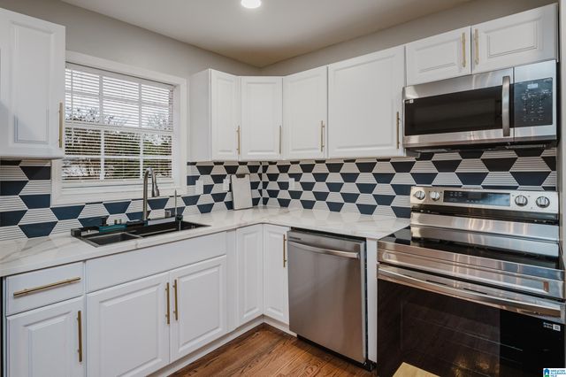 1013 NORMANDALE CIRCLE, Bessemer, AL 35023