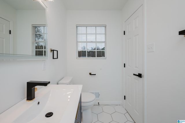 1013 NORMANDALE CIRCLE, Bessemer, AL 35023