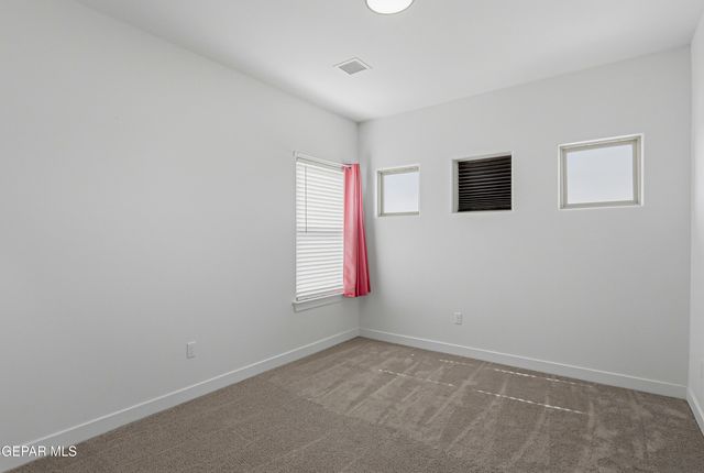 2076 SANTA ISABELLA Street, Sunland Park, NM 88063