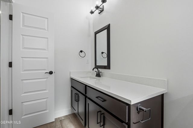 2076 SANTA ISABELLA Street, Sunland Park, NM 88063