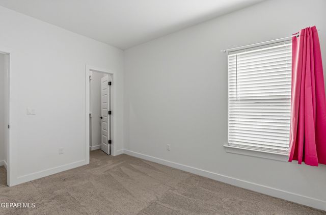 2076 SANTA ISABELLA Street, Sunland Park, NM 88063