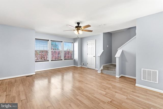 54 COUNCIL CT, Falling Waters, WV 25419