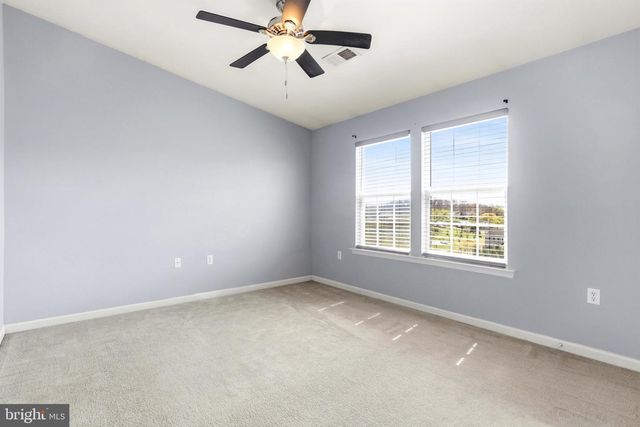 54 COUNCIL CT, Falling Waters, WV 25419