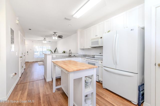 1390 Hampton Park Lane, Melbourne, FL 32940