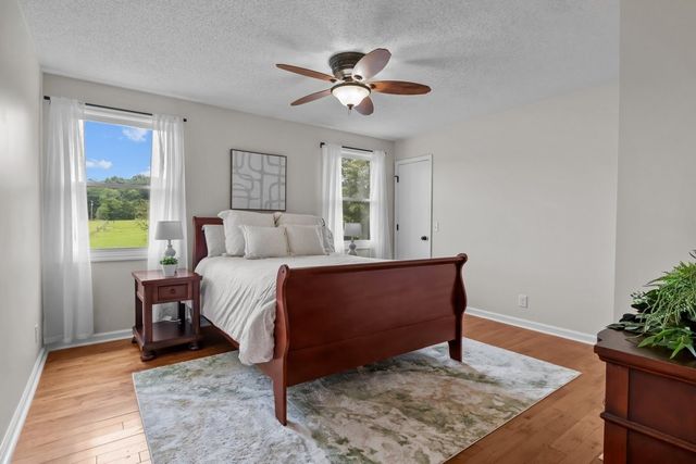 346 Spring Creek Ln, Lebanon, TN 37090