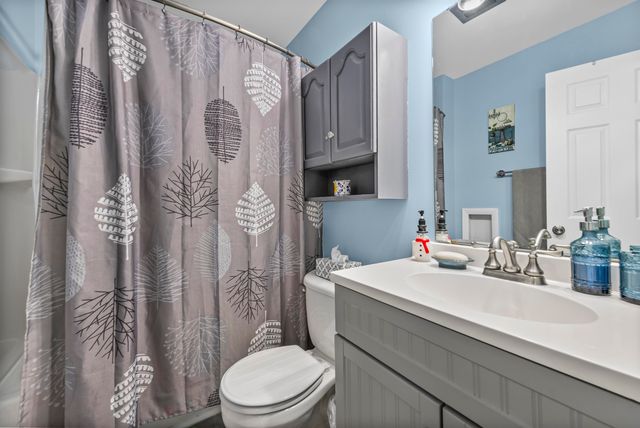 35674 Shook Lane, Clinton Township, MI 48035