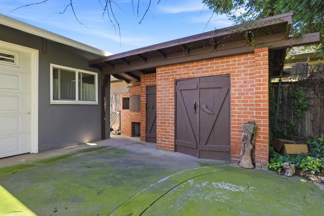 761 Coronado Blvd, Sacramento, CA 95864