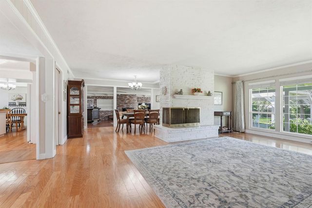 761 Coronado Blvd, Sacramento, CA 95864