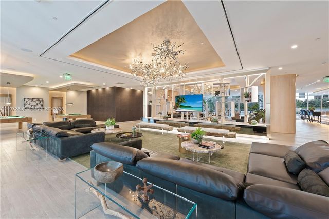 488 NE 18th St 4703, Miami, FL 33132