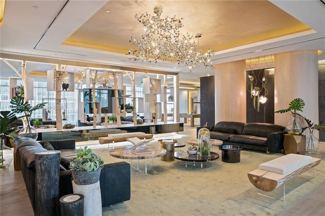 488 NE 18th St 4703, Miami, FL 33132