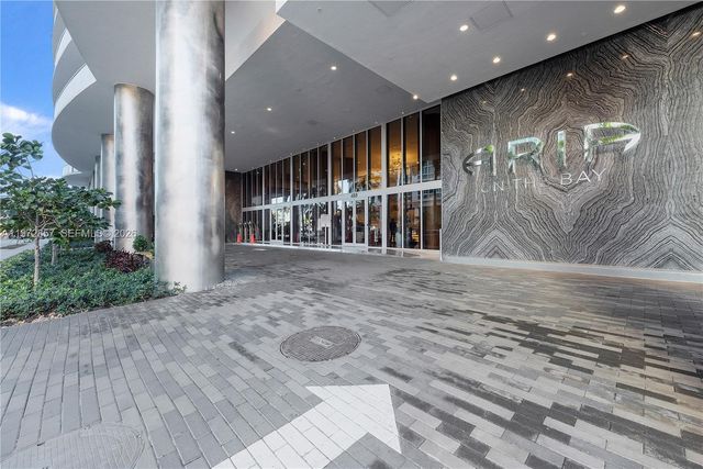 488 NE 18th St 4703, Miami, FL 33132