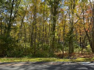 Wells Road, East Windsor, CT 06088