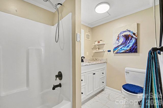 224 E Catawba Avenue, Mooresville, NC 28115