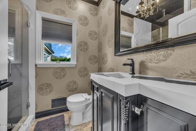 8 Kudyba Court, Manalapan, NJ 07726
