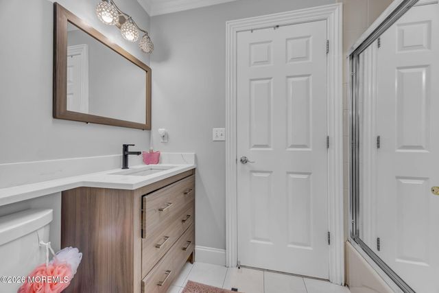 8 Kudyba Court, Manalapan, NJ 07726