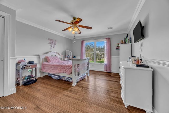 8 Kudyba Court, Manalapan, NJ 07726