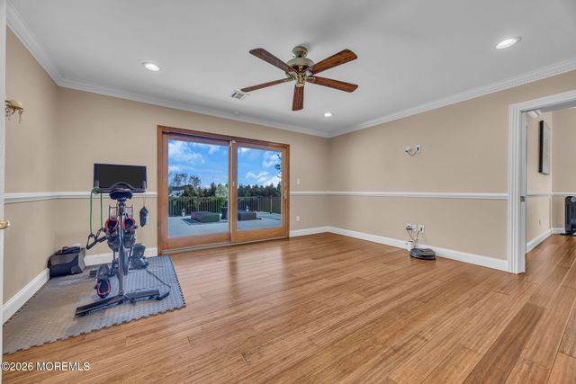 8 Kudyba Court, Manalapan, NJ 07726