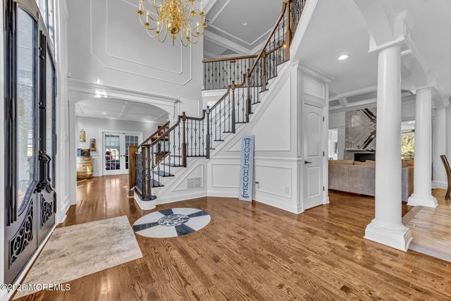 8 Kudyba Court, Manalapan, NJ 07726