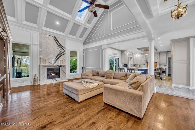 8 Kudyba Court, Manalapan, NJ 07726